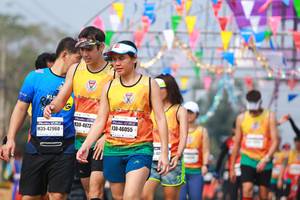 BIB: 4673, 46055, 42960
                            <button type="button" onclick="openModal(9914626)" class="btn btn-primary btn-sm float-right btn-popup" data-toggle="modal" data-target=".modal-high-quality">
                        <i class="fas fa-shopping-cart"></i> Add to Cart
                    </button>
                                            <button type="button" onclick="isThisMe(9914626, true)" class="btn btn-success btn-sm float-right btn-popup btn-isme hidden" data-toggle="tooltip" data-placement="bottom" title="นี่คือรูปของคุณใช่ไหม คลิกที่นี่เพื่อเอาเข้าอัลบั้ม">
                        <i class="fas fa-plus"></i> Add to album
                    </button>
                    <button type="button" onclick="isThisMe(9914626, false)" class="btn btn-warning btn-sm float-right btn-popup btn-isnotme hidden">
                        <i class="fas fa-ban"></i> Remove from album
                    </button>